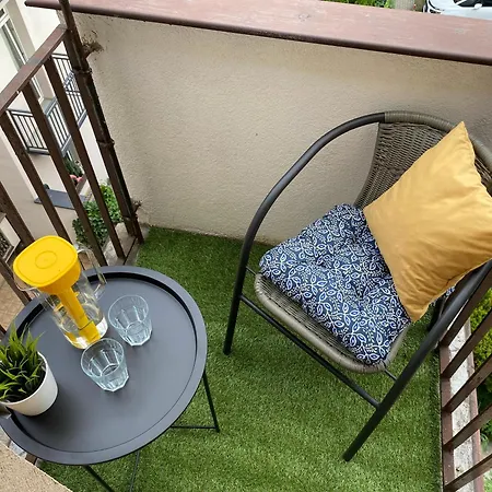 Apartment Sunflower Studio Skawinska